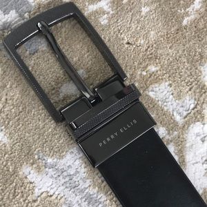 Perry Ellis 38” reversible black/brown belt. Never worn.